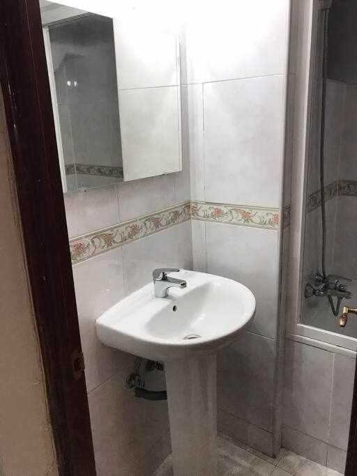 Agradable Apartamento En Zona Malasana Madrid 아파트 외부 사진